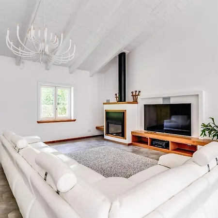 Villa Romantic Garden