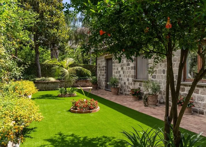 Romantic Garden * Sorrento