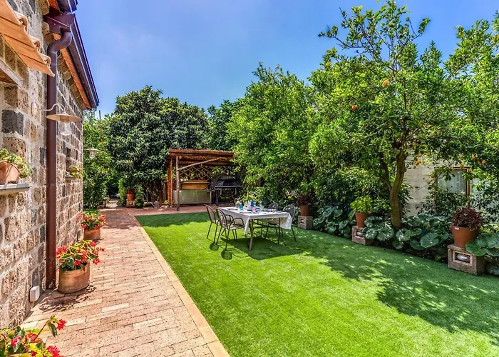 Romantic Garden